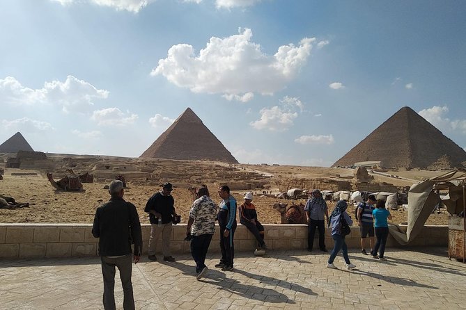1-day trip to Cairo with flight from Hurghada / Makadi Bay / Soma Bay / El Gouna - Lunch after the museum: keep your energy for Giza