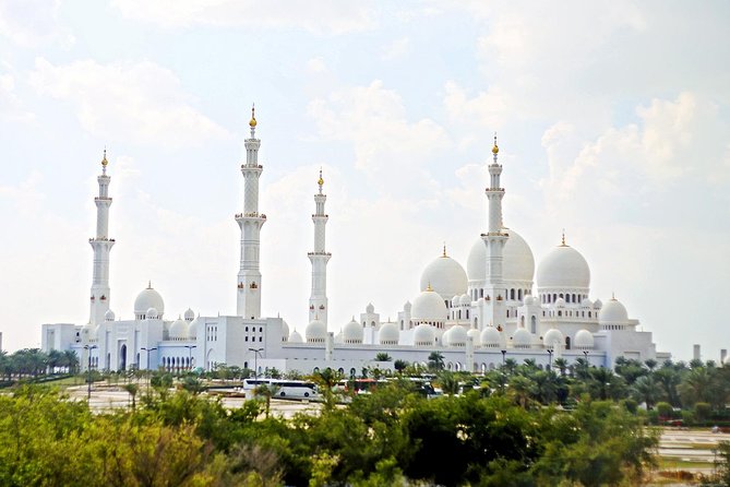 Abu Dhabi Day Tour From Dubai with Sheikh Zayed Grand Mosque - Why This Abu Dhabi Day Trip Works From Dubai