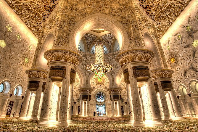 Abu Dhabi Day Tour From Dubai with Sheikh Zayed Grand Mosque - Yas Island: Ferrari World Photos and a Museum Stop