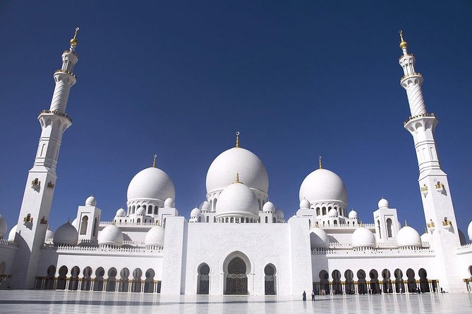Abu Dhabi Day Tour From Dubai with Sheikh Zayed Grand Mosque - Sheikh Zayed Grand Mosque: The Inside Visit You Actually Want