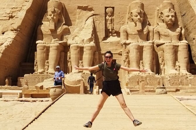 Abu Simbel Private Full-Day Tour from Aswan - Sahara road trip comfort: A/C, Wi-Fi, snacks, and that long drive