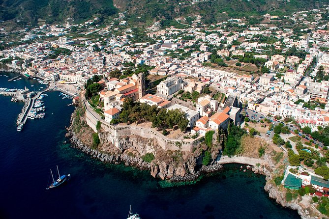 Aeolian Islands Day Trip from Taormina: Lipari and Vulcano - Lipari’s 2-hour window: town strolling or a museum break