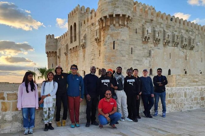 Alexandria Day Trip From Cairo - Mosque stops and the Abu al-Abbas area: photo time plus city atmosphere