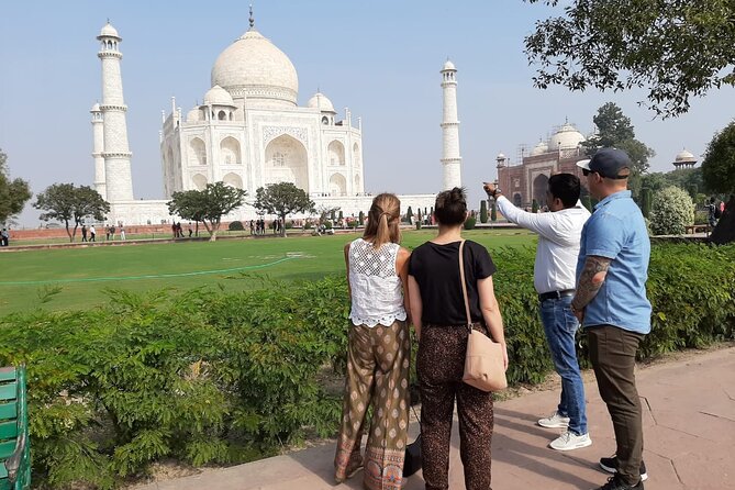 All Inclusive Taj Mahal, Fort & Baby Taj Tour from Delhi by Car - Agra Fort: The Red-Stone Power Stop That Adds Context
