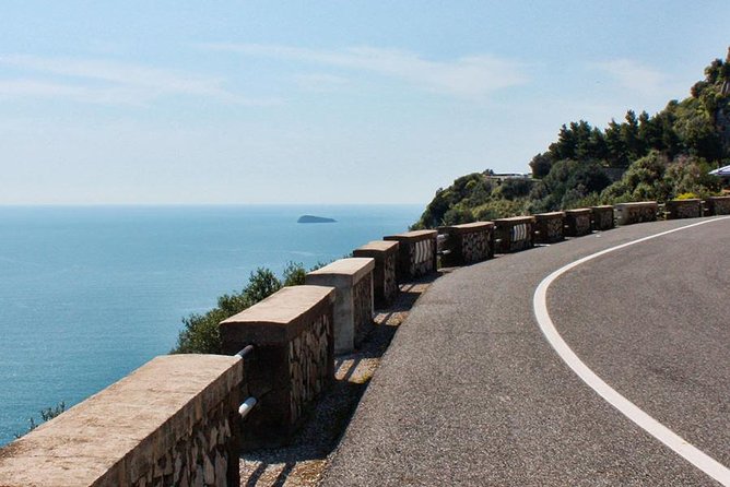 Amalfi coast day tour from Sorrento with an English speaking private driver - Pickup and timing: what 6 to 8 hours feels like