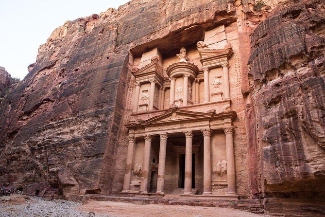 Amman Petra Full-Day Trip - What to wear and pack for Petra’s stairs and uneven rock