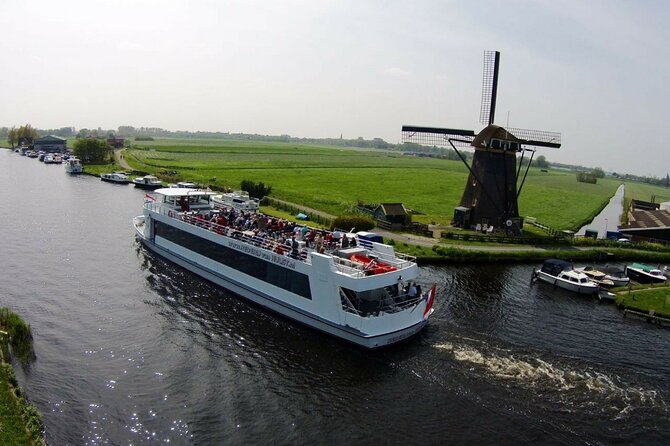 Amsterdam: Day trip to Tulip Farm, Keukenhof + Windmill Cruise - The Bus Ride through tulip country (Lisse stop): photos with a purpose