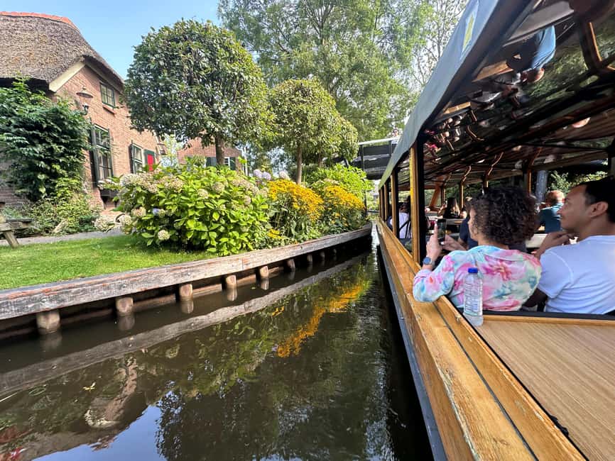 Amsterdam: Giethoorn Day Trip, with several guided options - Who should book this Giethoorn day trip