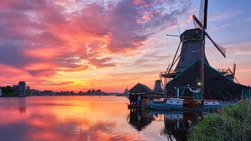 Amsterdam: Giethoorn & Zaanse Schans Small Group Day Trip - Pacing and crowd timing: why the small group matters most