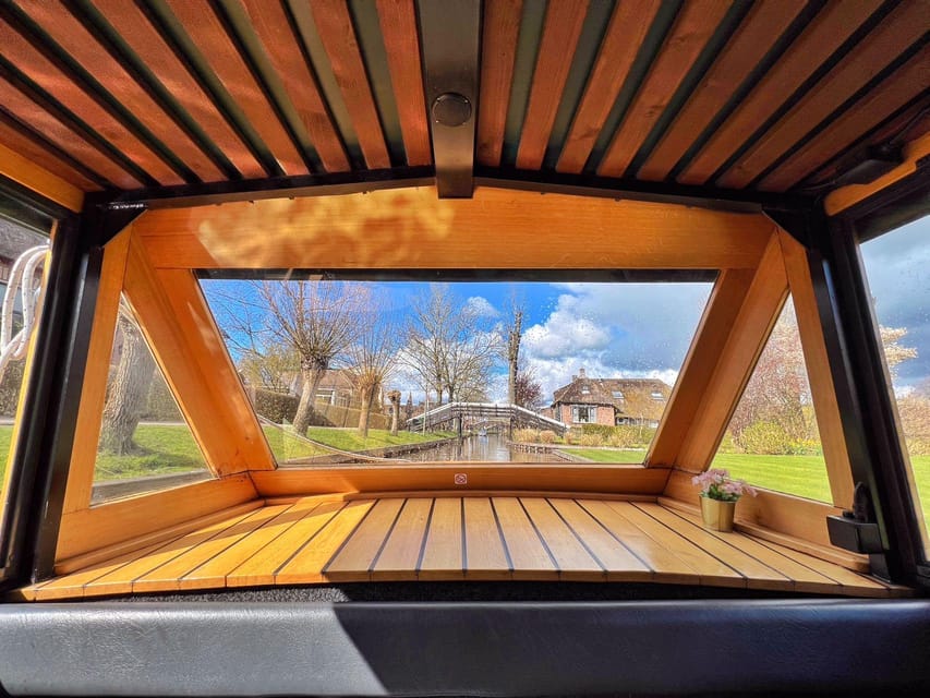 Amsterdam: Zaanse Schans and Giethoorn Day Trip with Cruise - Price and Value: Is $140 a Good Deal?