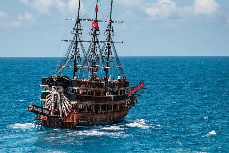 Antalya: Lara Pirate Boat Day Trip w/ Lunch & Soft Drink - Drinks and Photos: Where the Budget Can Shift