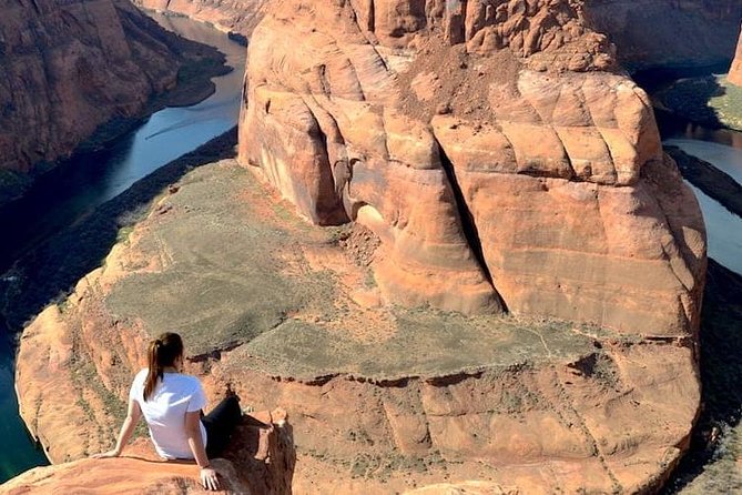 Antelope Canyon and Horseshoe Bend Day Tour from Flagstaff - Antelope Canyon: Upper or Lower, plus ladder time and camera coaching