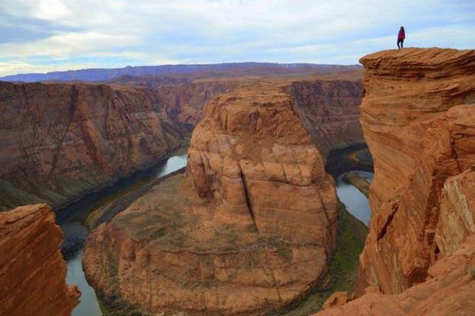 Antelope Canyon and Horseshoe Bend Day Tour from Flagstaff - Guides make the schedule work (and keep it interesting)