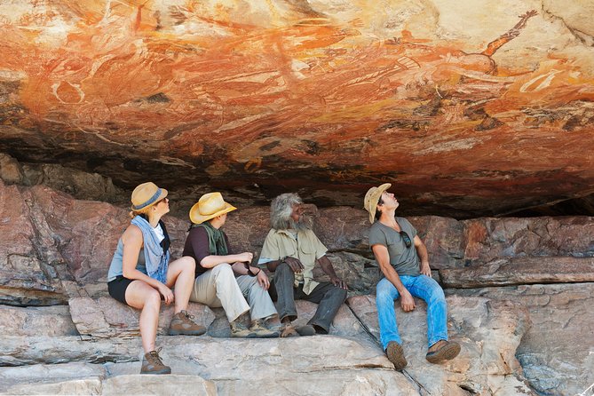 Arnhem Land Yingana Injalak Hill Full Day Tour from Jabiru - Price and value: what you’re really paying for