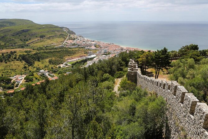 Arrabida and Sesimbra Small-Group Day Trip from Lisbon with Wine Tasting - Key things I’d circle before you book