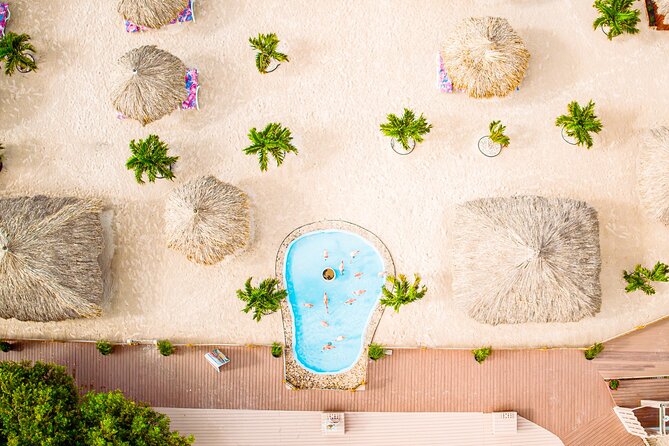 Aruba De Palm Island All-Inclusive Day Trip with Transport - When the Island Gets Crowded: What to Expect in Real Life
