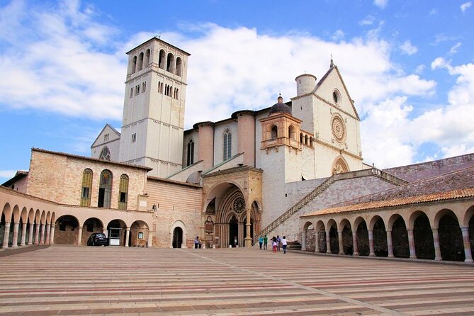 Assisi and Orvieto Guided Day Tour from Rome with Lunch - Key things that make this tour work