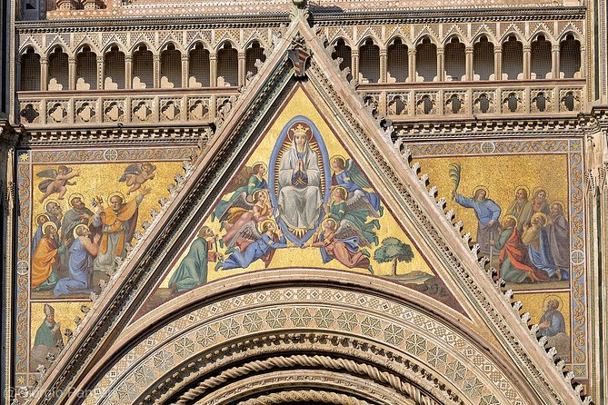 Assisi and Orvieto Guided Day Tour from Rome with Lunch - Santa Maria Maggiore (Sanctuary of the Stripping): a stop that surprises people