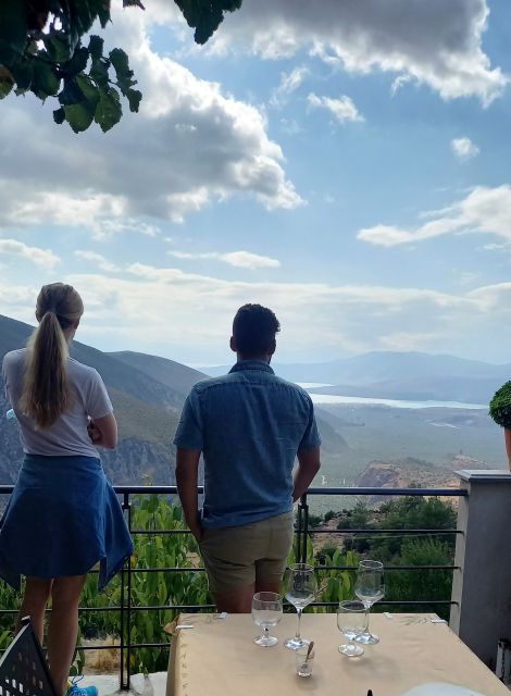 Athens: Delphi, Corycian Cave, and 300 Battlefield Day Trip - Lunch in Delphi: views that make the day feel worth the drive
