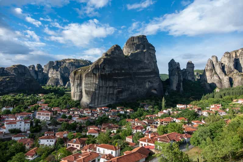 Athens: Meteora Day Trip with Central Pickup & Audio Guide - Morning Pickup From Athens: 4 Options That Cut the Stress
