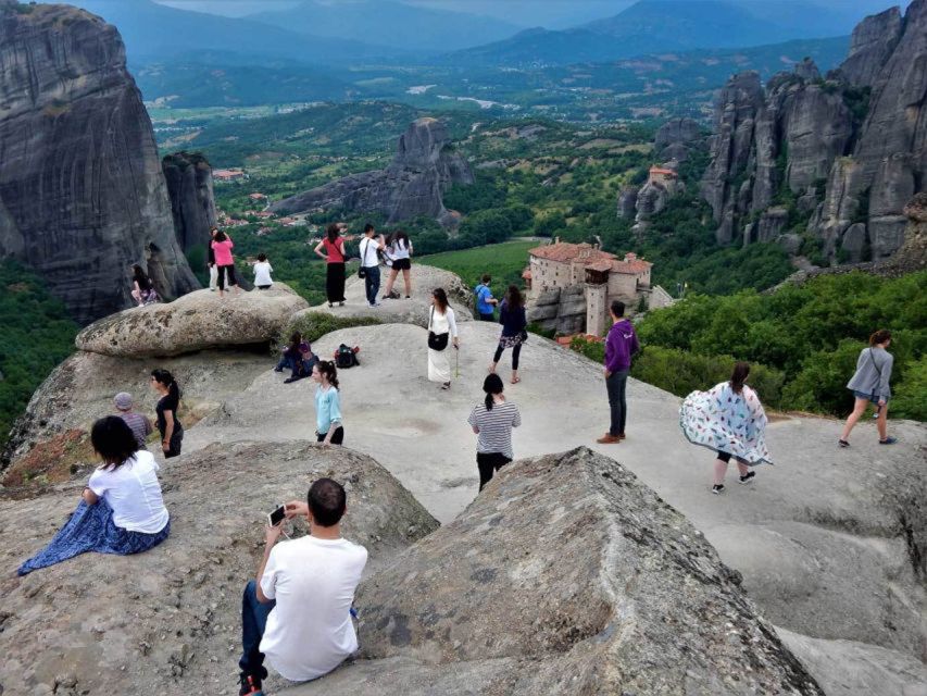 Athens: Meteora Monasteries Day Trip with Caves and Lunch - Kalabaka arrival: where your real Meteora day starts