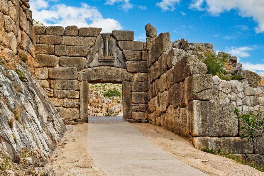 Athens: Peloponnese Highlights Day Trip and V.R. Audio Guide - Transit to Peloponnese: your “travel time tax,” handled