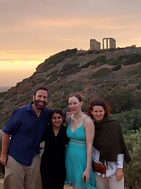Athens: Sounio Poseidon Temple and Athenian Riviera Day Trip - Vouliagmeni Snack Time: Slow Down and Eat Local