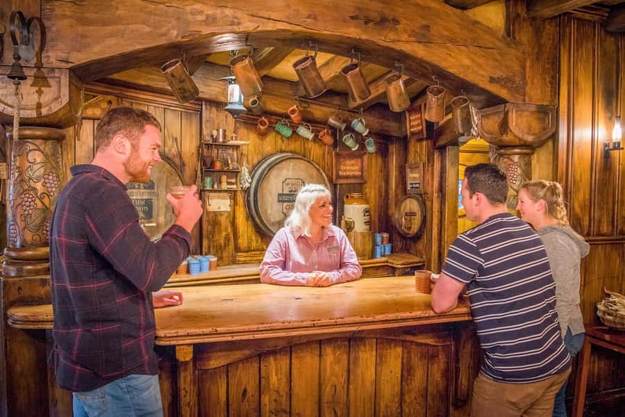 Auckland: Hobbiton Movie Set Day Trip with Festive Lunch - Party Marquee buffet lunch: the food you’ll actually feel good about