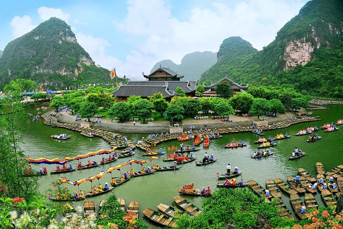 Bai Dinh, Trang An and Mua Cave Day Trip from Hanoi - A Northern Vietnam sampler: Buddhist statues, karst caves, and big views