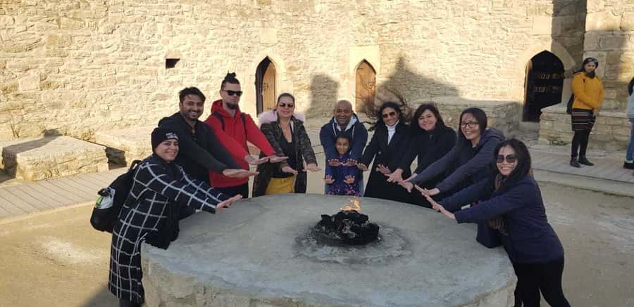 Baku: Gobustan, Volcanoes, Fire Temple and Yanardag Day Trip - A no-shopping day built for real sites outside Baku