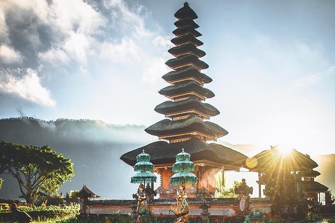 Bali BEST Things to Do Private Full-day Tour from Your Hotel - Ubud’s classic hits: monkey forest and art market time