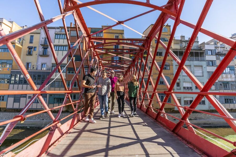 Barcelona: Montserrat, Girona & Costa Brava Guided Day Trip - Should you book this Barcelona to Montserrat–Girona–Costa Brava trip?