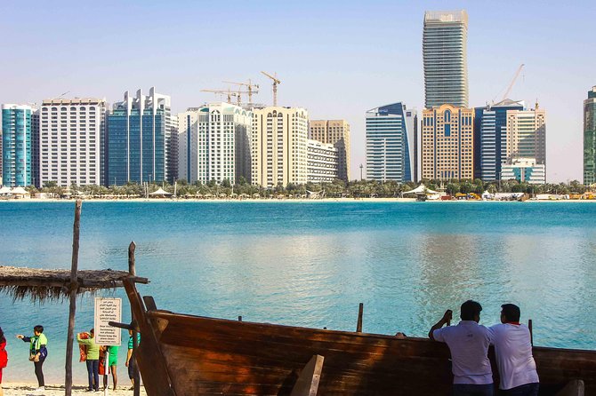 Best Attractions of Abu Dhabi City Day Trip from Dubai - Corniche waterfront stops: where the day turns photogenic