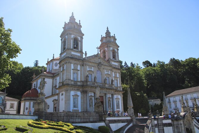 Best of Braga and Guimaraes Day Trip from Porto - Guimarães Castle: Broad Hill, Vikings, and the Square Keep