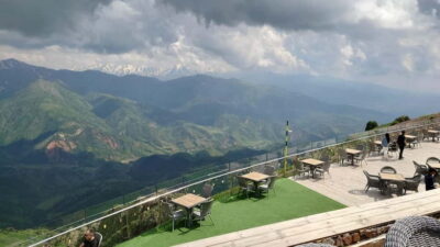 Best of Tashkent Mountains: Amirsoy, Chimgan & Charvak Trip - Guides, Drivers, and Pacing: Why It Feels Smooth