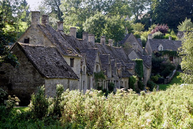 Blenheim Palace Tour and The Cotswolds Day Trip from London - Arlington Row in Bibury and the quick-hit village rhythm