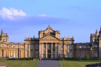 Blenheim Palace Tour and The Cotswolds Day Trip from London - Cotswolds stops: Bourton-on-the-Water photos and the best use of your 2 hours