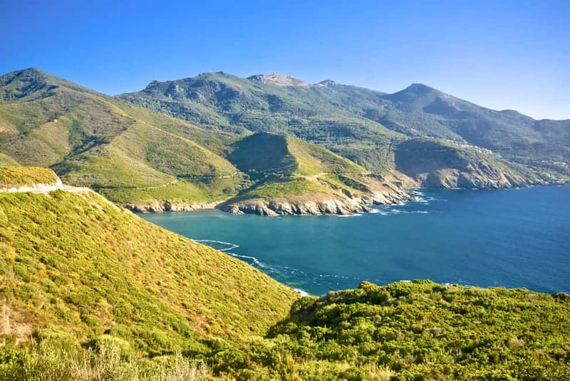 Bonifacio by Sea: Unmissable Escape from Ajaccio/Porticcio - The sail south: how the route turns into photo stops