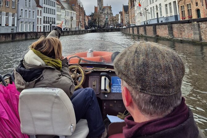 Bruges Guided Day Tour from Paris with Canal Cruise - Food and shopping: how to do Bruges without rushing