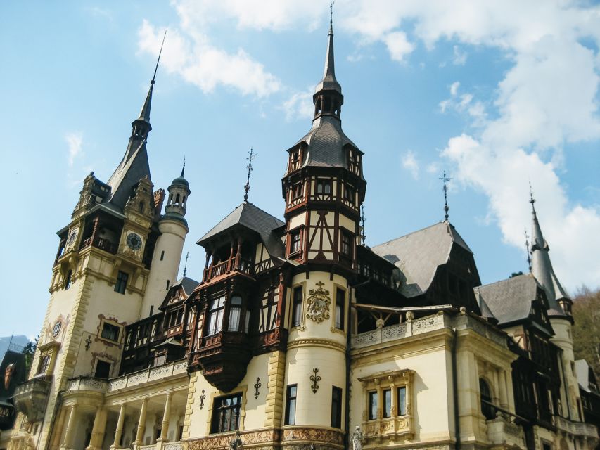 Bucharest: Bran & Peles Castle with Rasnov Citadel Day Trip - Bran Castle’s Dracula reputation: labyrinth corridors and stone towers