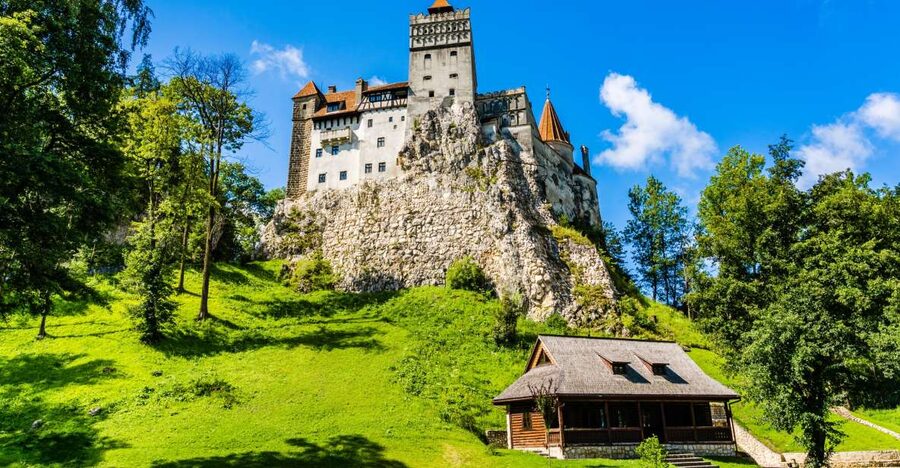 Bucharest: Day Trip to Dracula Castle, Peles Castle & Brașov - Bran Castle: Dracula’s Castle, plus how to enjoy it without the hype trap
