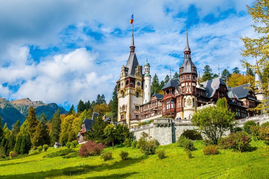 Bucharest: Day Trip to Dracula Castle, Peles Castle & Brașov - Should you book this Bucharest day trip to Bran, Peleș, and Brasov?