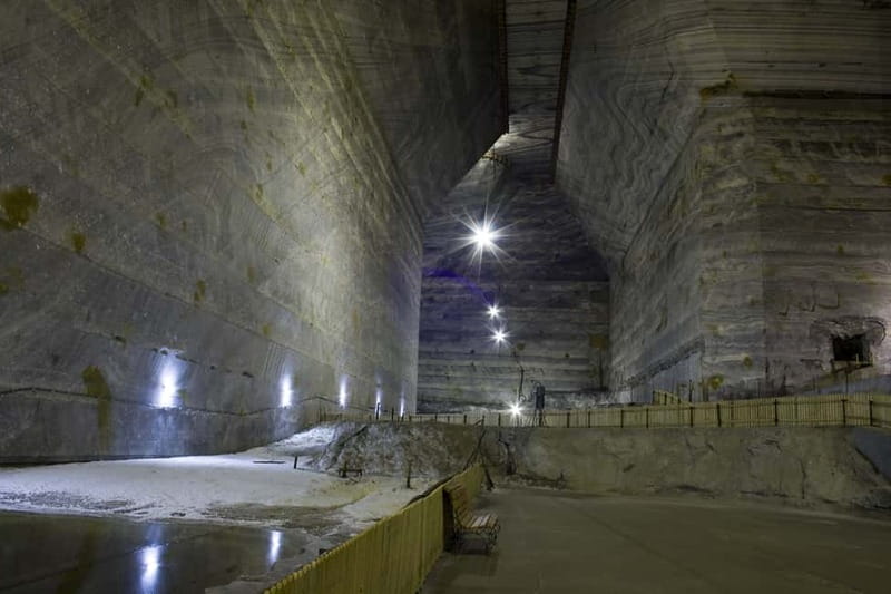 Bucharest: Salt Mine Day Trip to Slănic - Sports, kids’ areas, and the kind of extra activities you might find