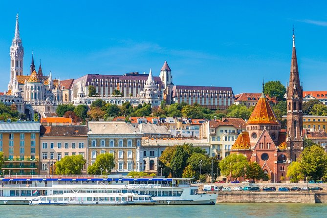 Budapest Small-Group Day Trip from Vienna - Buda Castle District: Walking Time With Guided Context