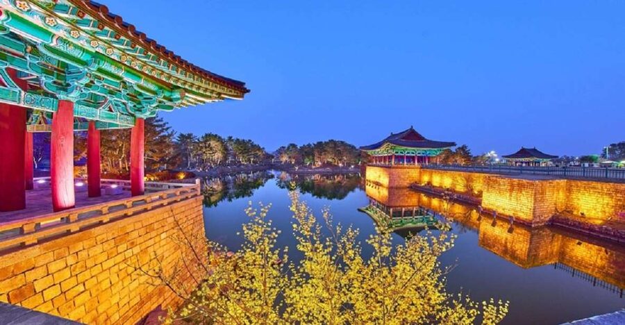 Busan: Gyeongju Guided Day Trip to Three Kingdoms Capital - Daereungwon Tomb Complex: royal Silla power in stone and shape