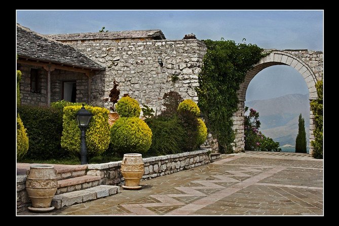 Butrint, Ksamil, Blue Eye, Lekuresi Castle. All-in-one daytrip. - How Long Is Too Long? Managing the Packed Schedule
