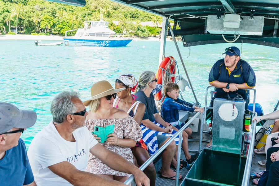 Cairns: Fitzroy Island Full-Day Trip with Optional Extras - What to eat on Fitzroy Island: picnic lunch or island bar
