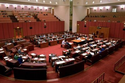 Canberra Day Trip from Sydney - National Museum of Australia and lakeside lunch you pay for