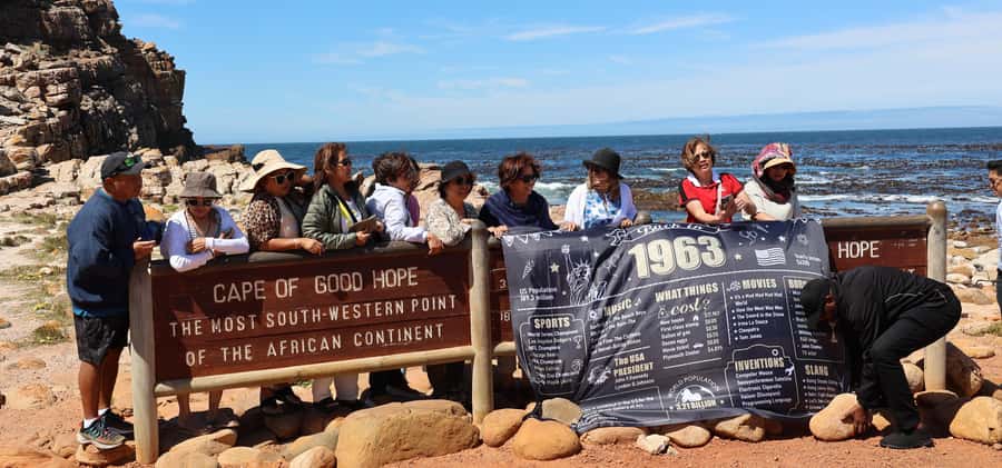 Cape Town: Cape Peninsula & Table Mountain Private Day Trip - Bo-Kaap Photo Stop and Table Mountain by Cable Car