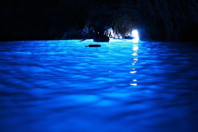 Capri & Blue Grotto Semi Private Boat Day Trip from Sorrento - Food and drinks: the real value add on a long sea day